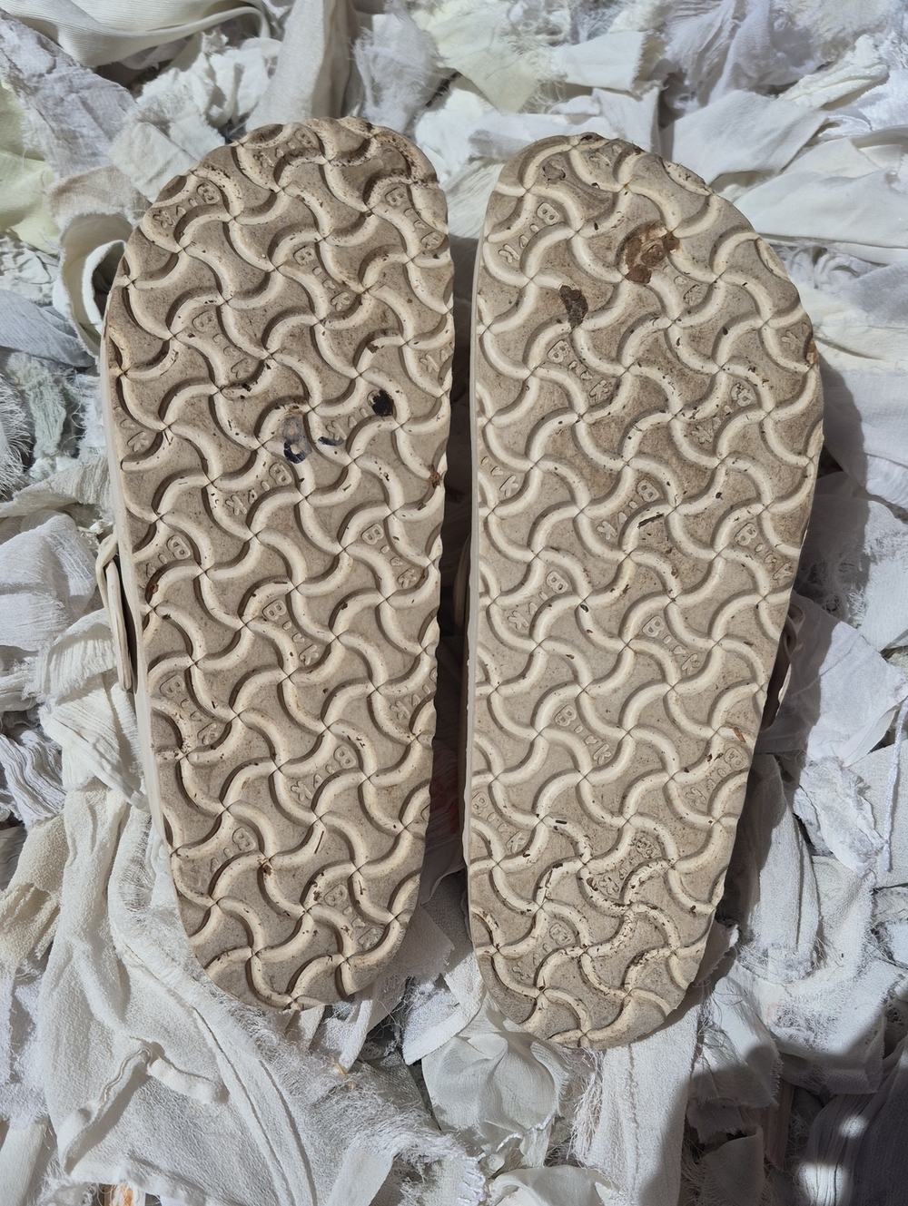 Birk Clogs - Picture 3 of 4